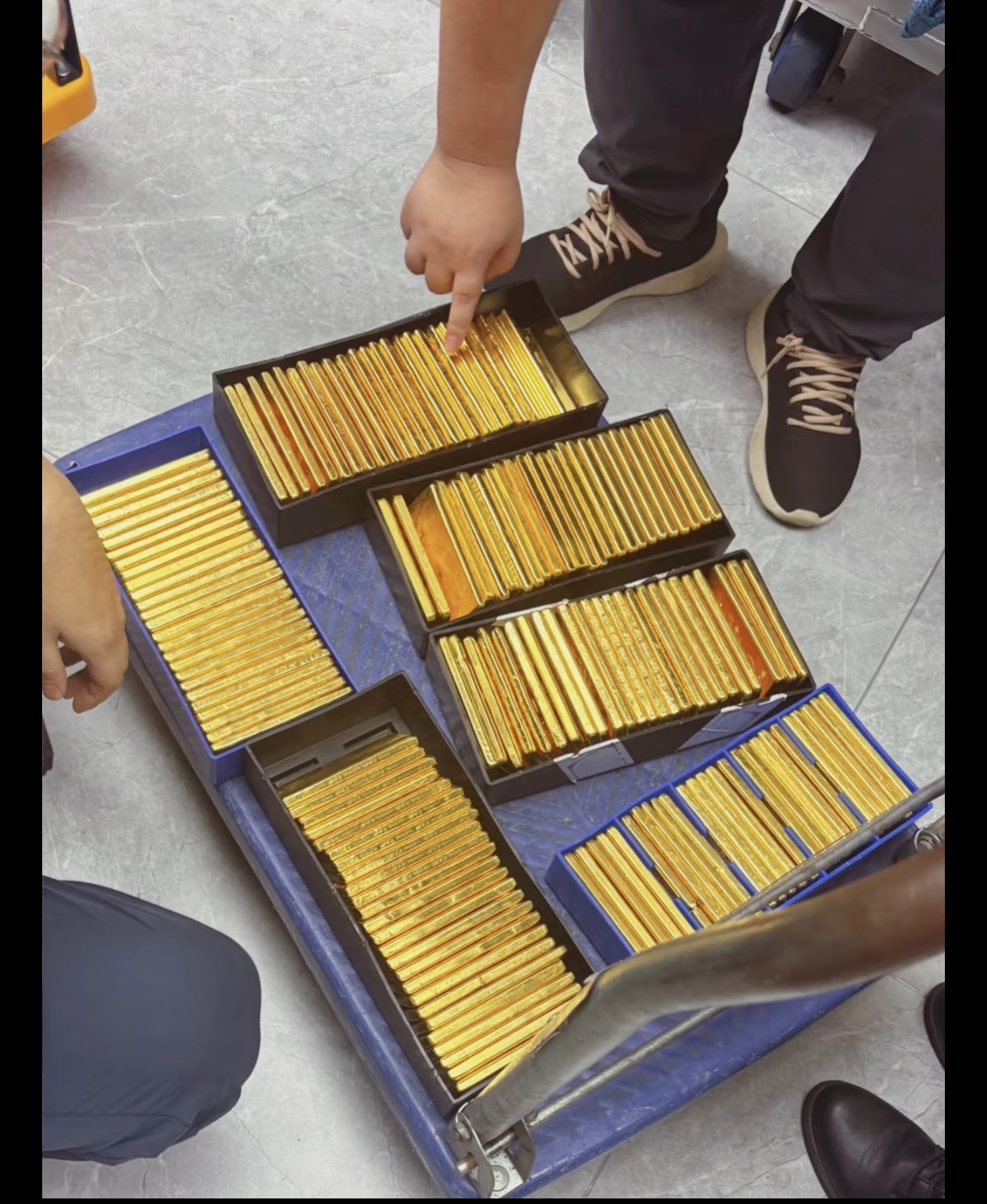 贵金属交易白银(贵金属白银投资是什么)