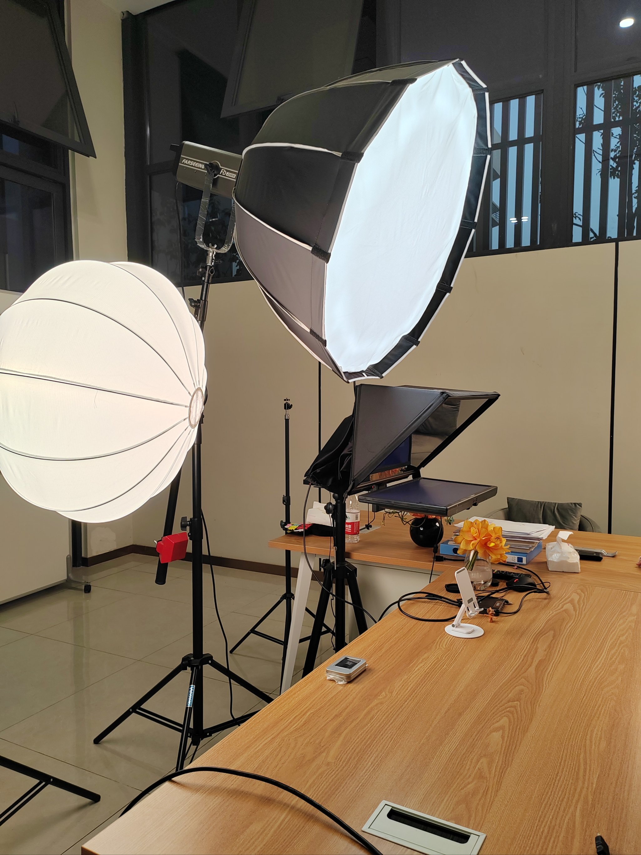 贵金属直播间(领峰贵金属直播间)