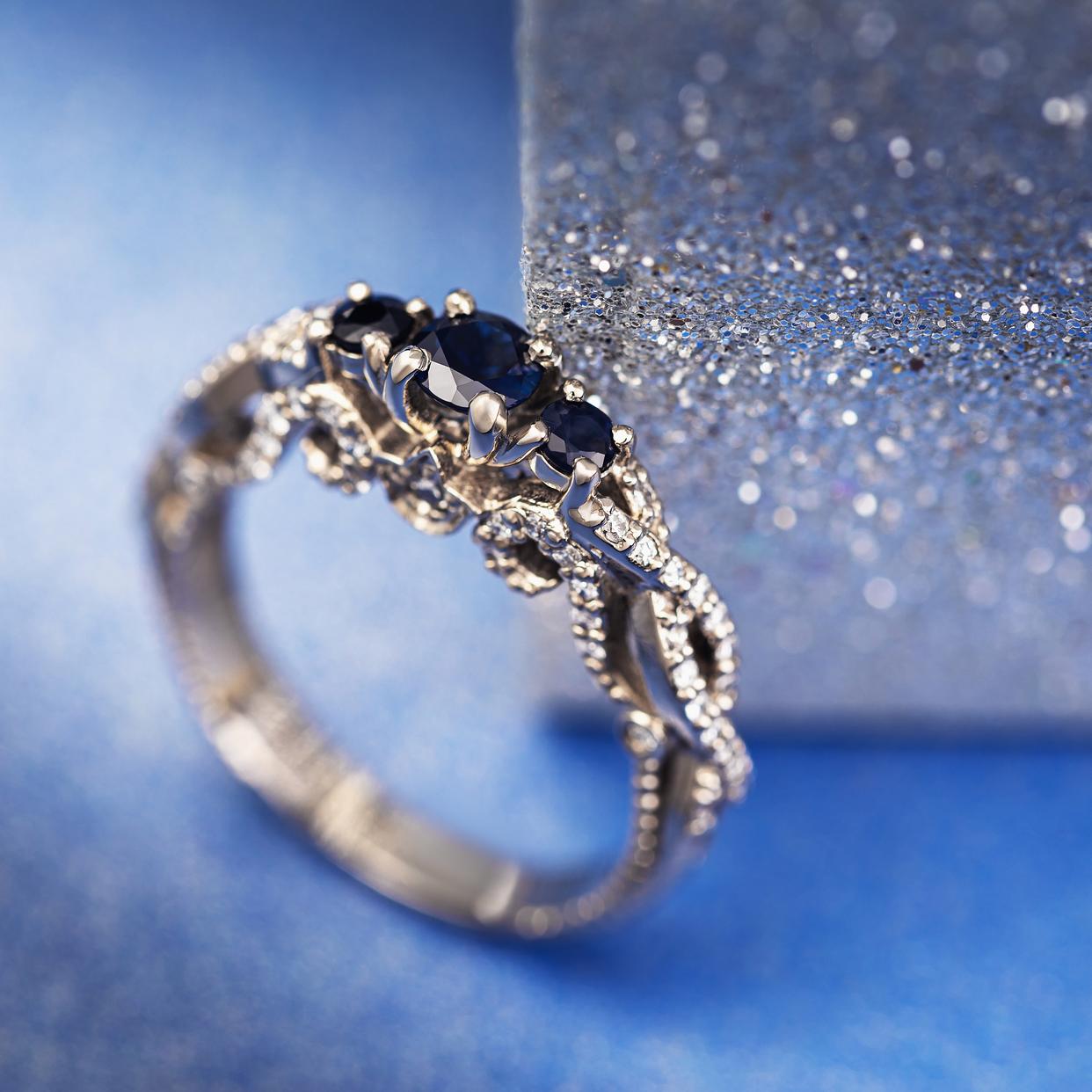 贵金属铂金(贵金属铂金走势分析最新)